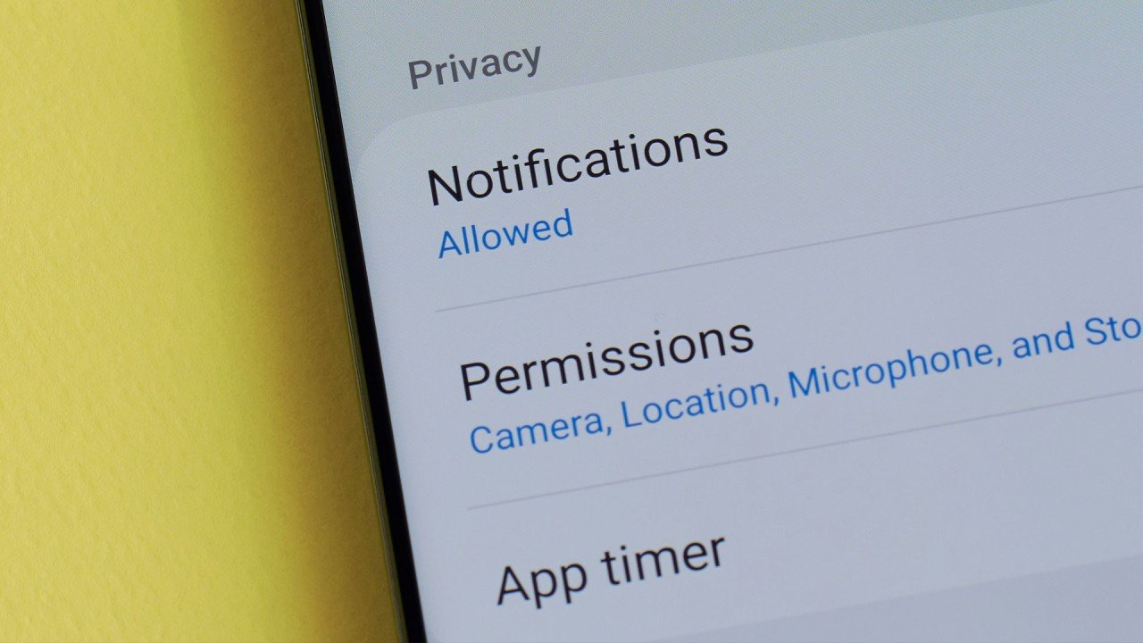 App Permissions and Privacy Risks